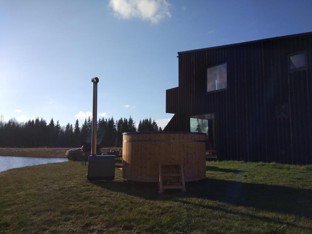 Koveri Holiday Center Exterior photo
